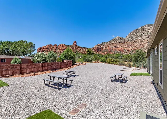 Gasthuis Bell Rock - Unit B - Red Rock Retreat